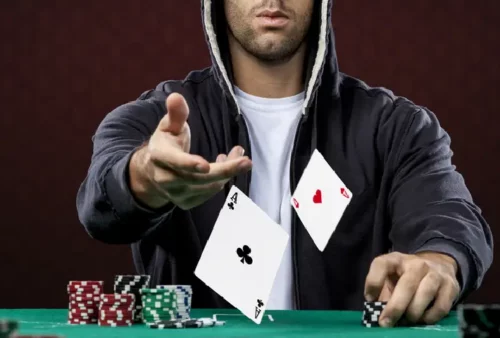 9 Crazy Poker Facts that Will Make You Fold